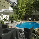 Hotel Ashley's Garden 4*