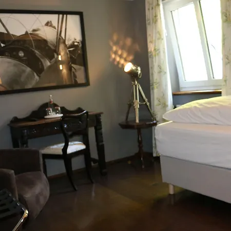 Hotel Boutique Ashley's Garden 4*