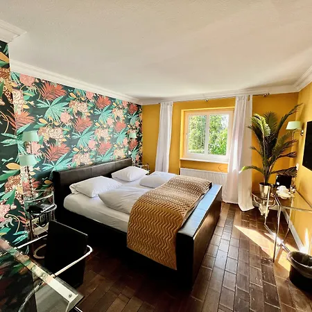 Hotel Boutique Ashley's Garden Dusseldorf