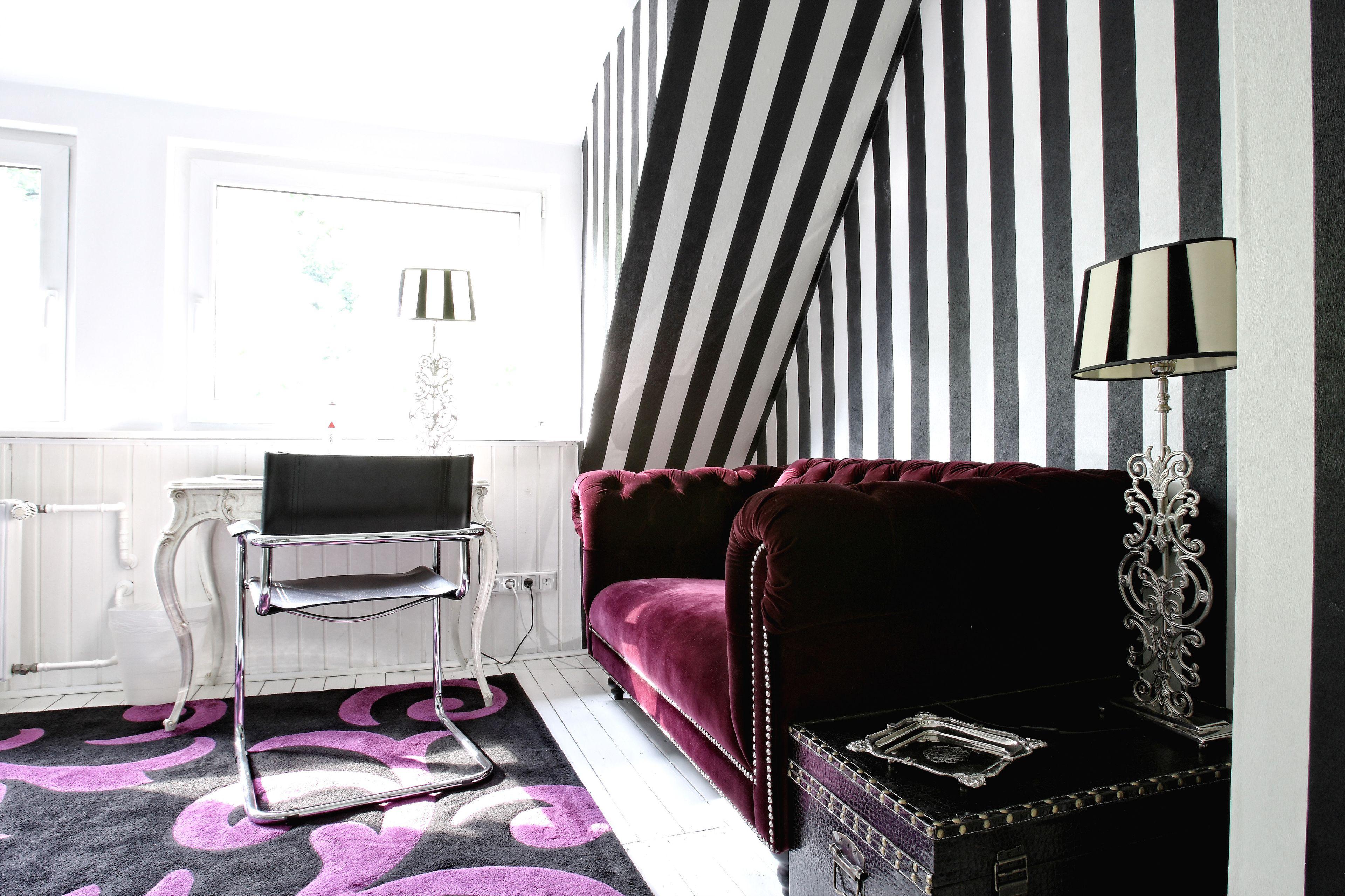 Ashley's Garden Hotel 4*