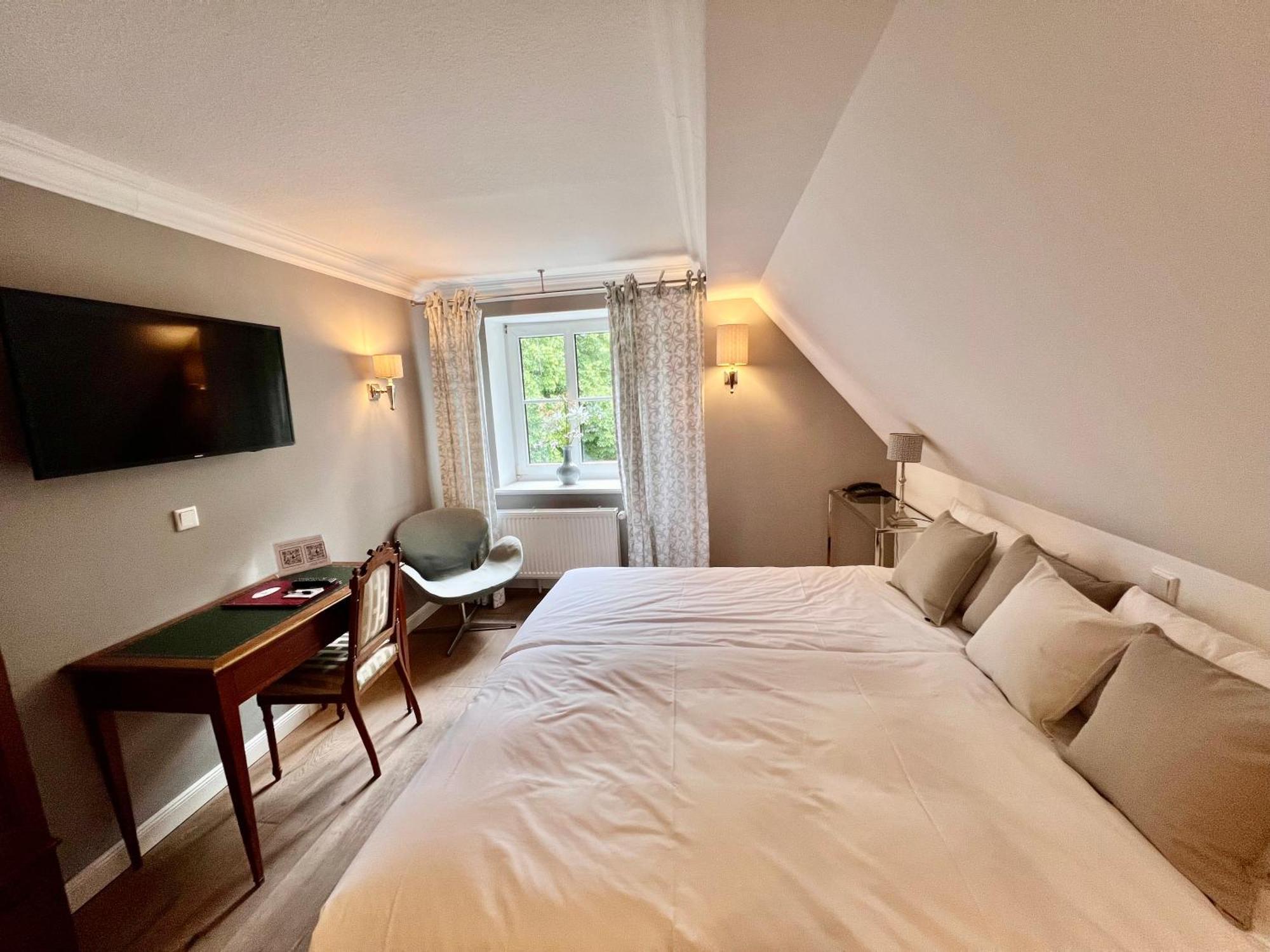 Hotel Ashley's Garden